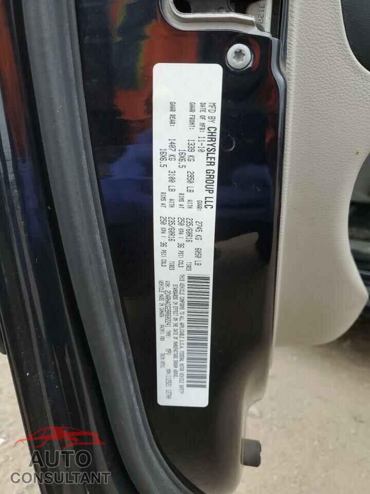 DODGE CARAVAN 2011 - 2D4RN4DG2BR602241
