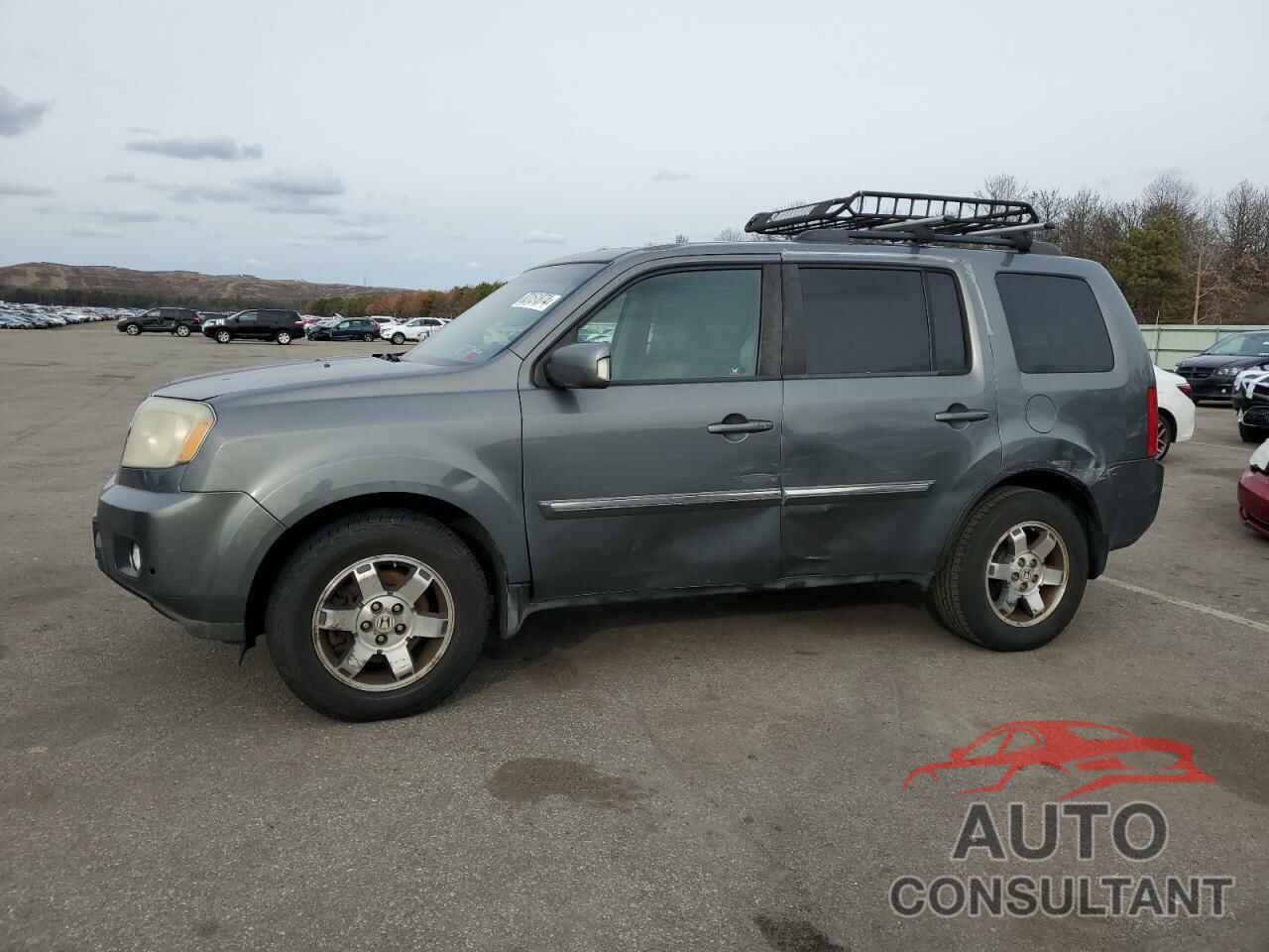 HONDA PILOT 2009 - 5FNYF48979B013600