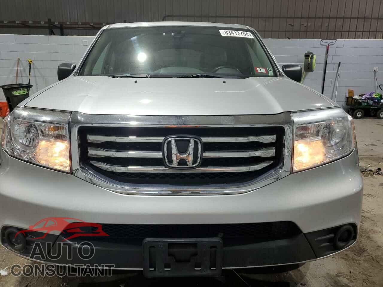 HONDA PILOT 2015 - 5FNYF4H22FB040086