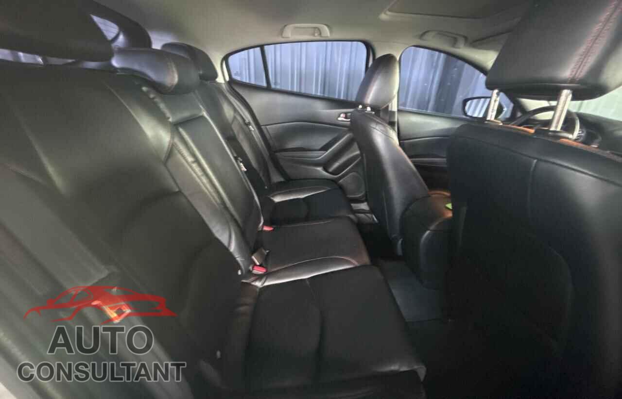 MAZDA 3 2014 - JM1BM1M79E1205456