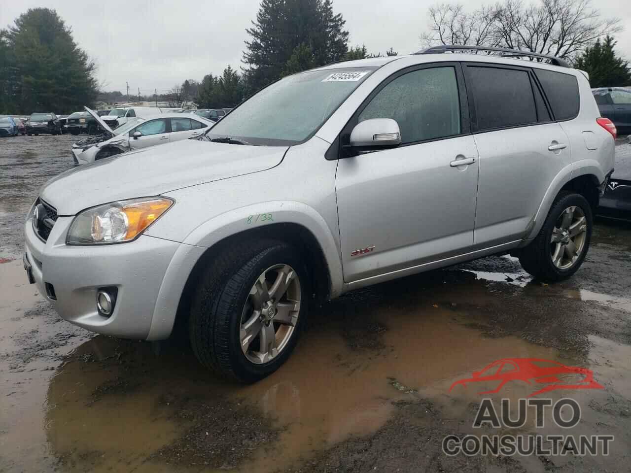 TOYOTA RAV4 2011 - JTMRK4DV0B5098998