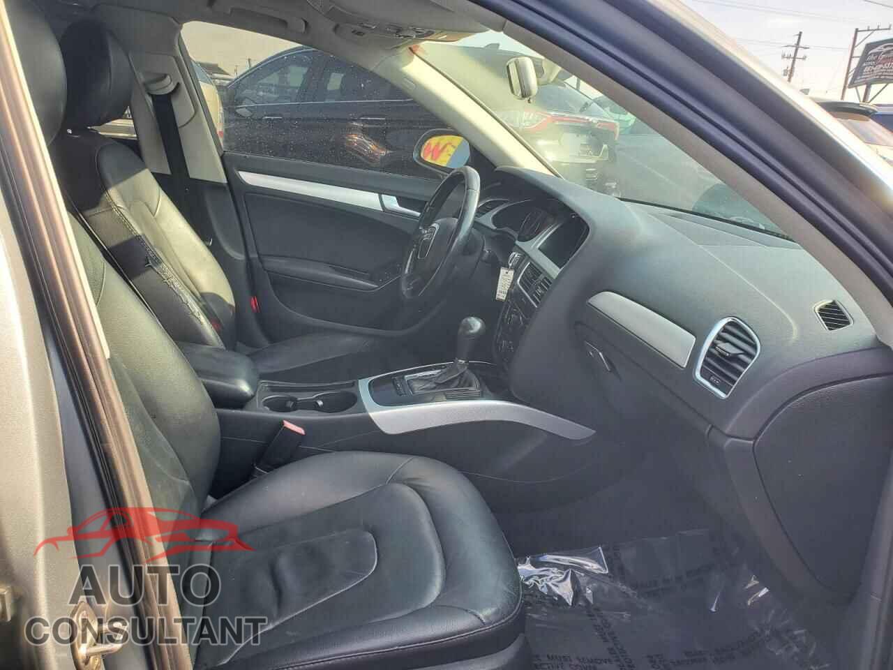 AUDI A4 2011 - WAUAFAFL2BN045454