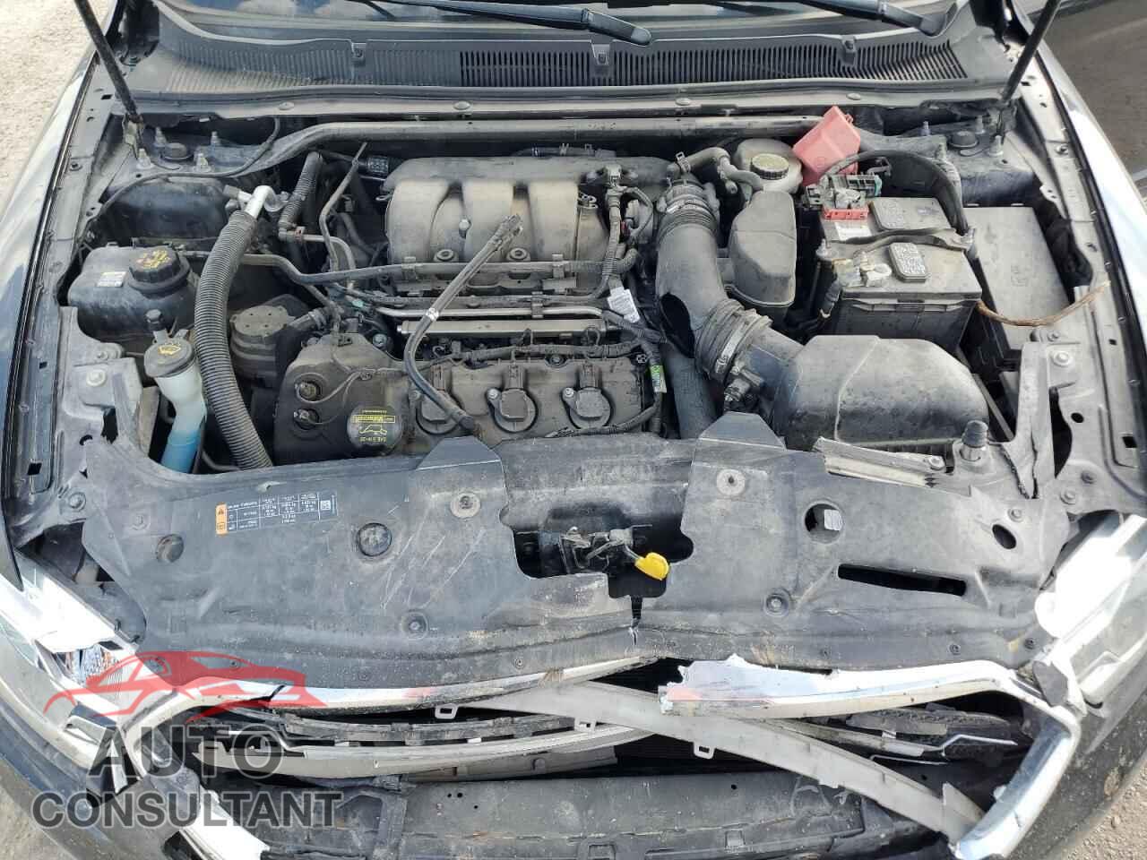 FORD TAURUS 2013 - 1FAHP2E88DG164656
