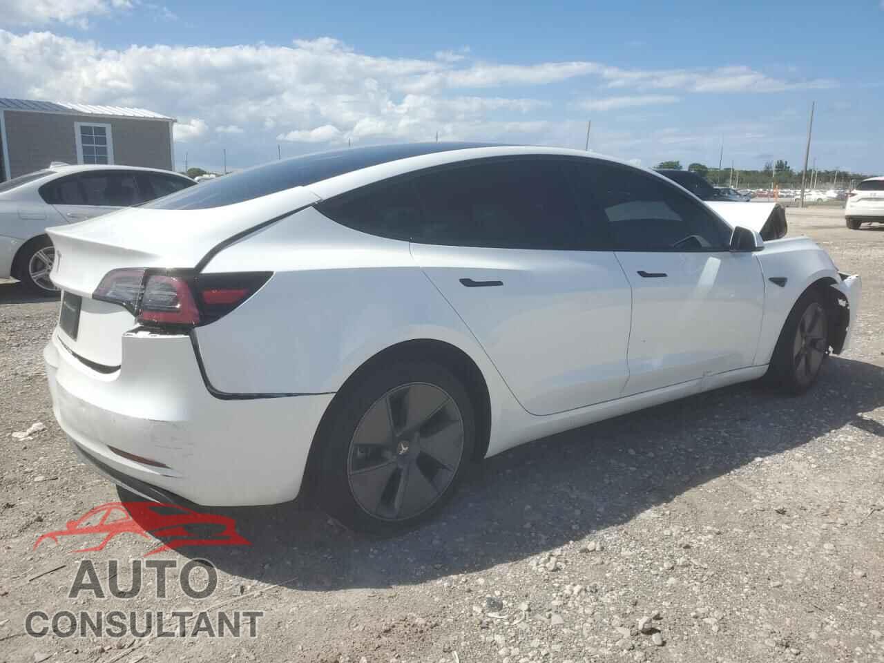 TESLA MODEL 3 2023 - 5YJ3E1EA4PF424220