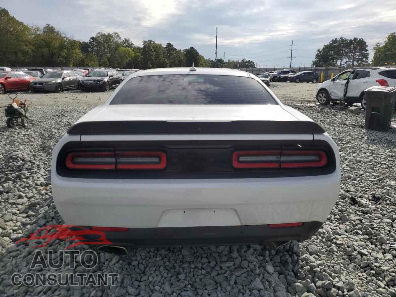 DODGE CHALLENGER 2015 - 2C3CDZFJ2FH788343