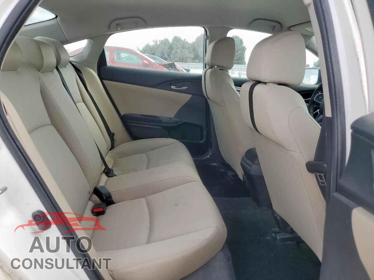 HONDA CIVIC 2017 - 2HGFC2F58HH547249