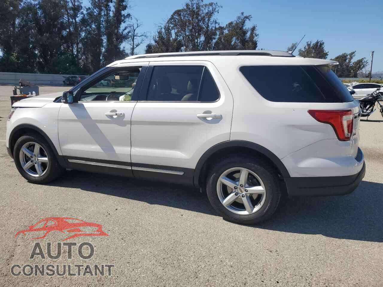 FORD EXPLORER 2018 - 1FM5K7D81JGB09872