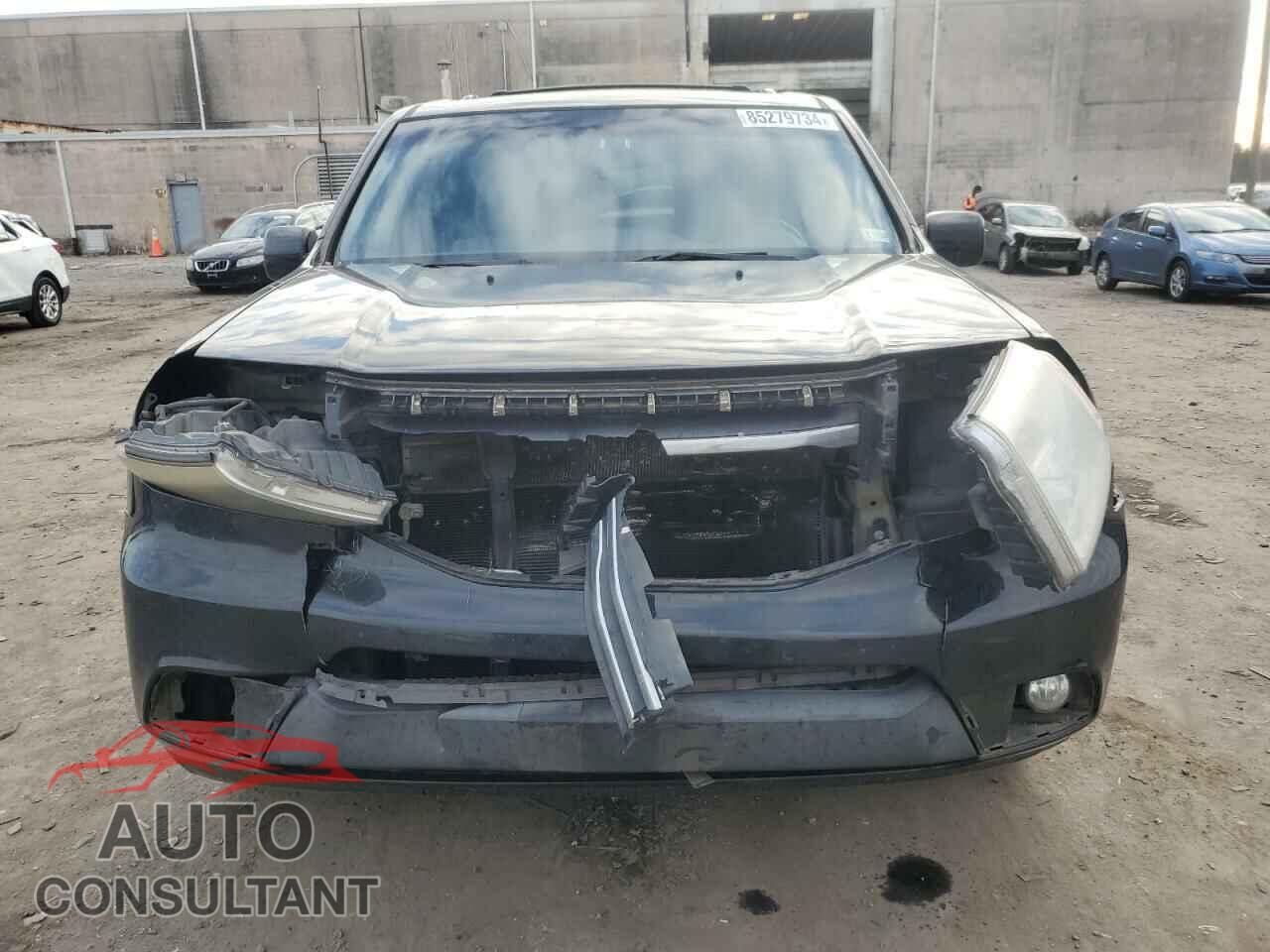 HONDA PILOT 2013 - 5FNYF4H65DB060557