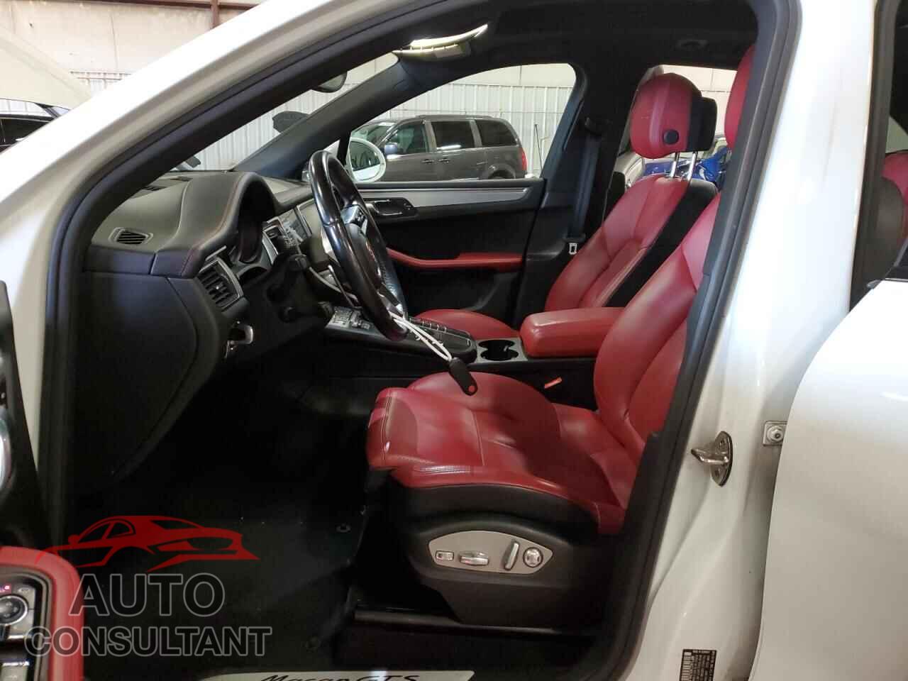 PORSCHE MACAN 2017 - WP1AG2A52HLB54367