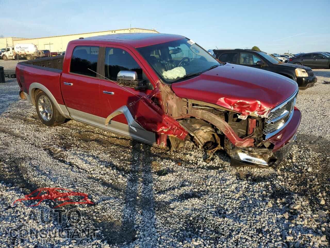 DODGE RAM 1500 2012 - 1C6RD7NT2CS252811