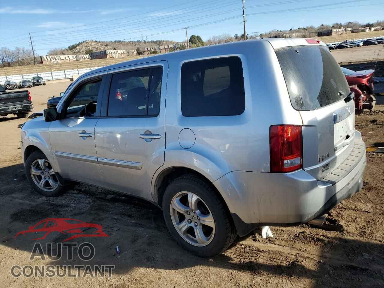 HONDA PILOT 2014 - 5FNYF4H50EB031914