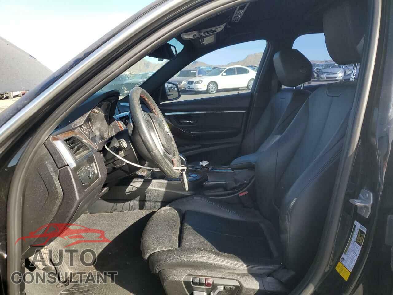 BMW 3 SERIES 2017 - WBA8B9C52HK676441