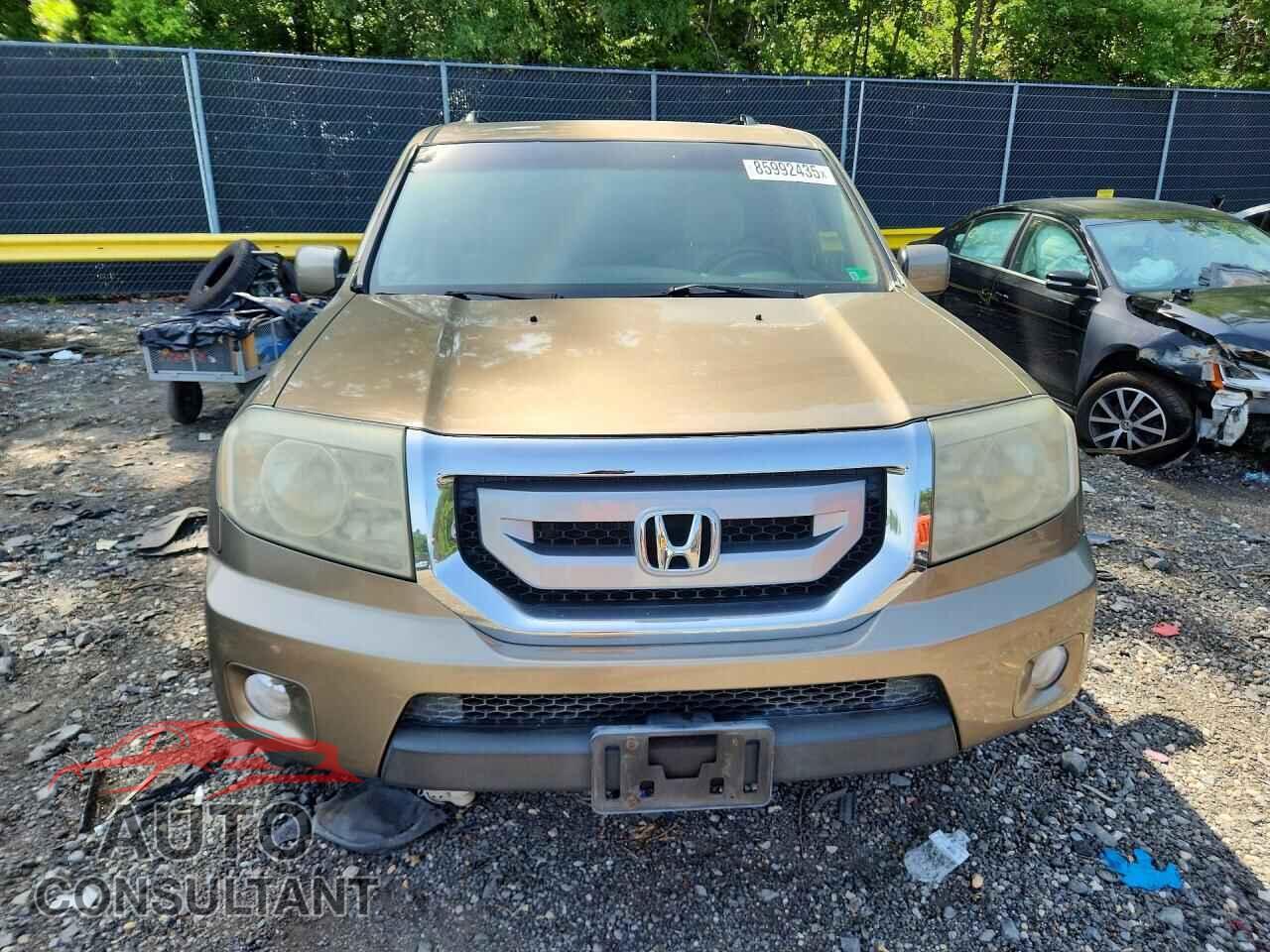 HONDA PILOT 2011 - 5FNYF4H43BB019260