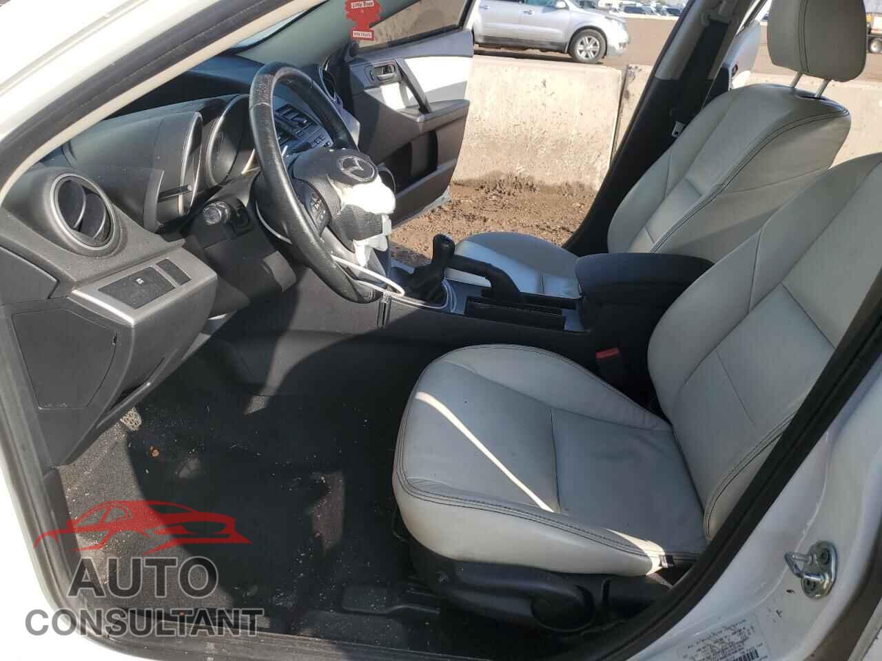 MAZDA 3 2012 - JM1BL1V75C1608333