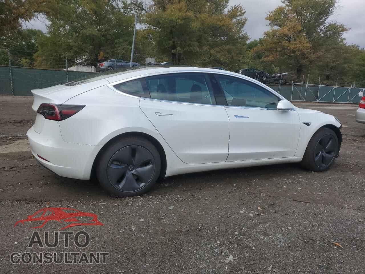 TESLA MODEL 3 2020 - 5YJ3E1EA5LF797177