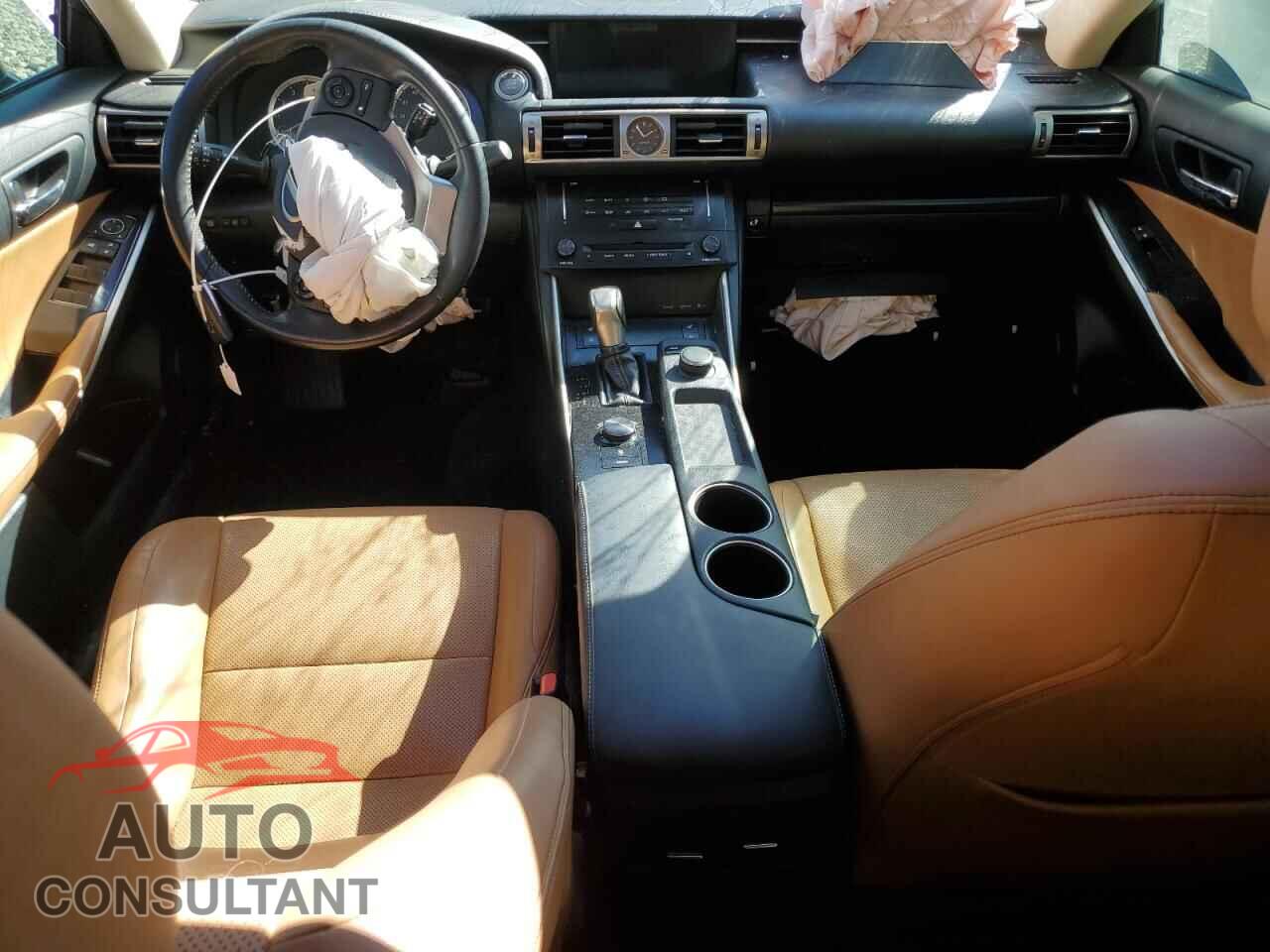 LEXUS IS 2014 - JTHCF1D29E5000116