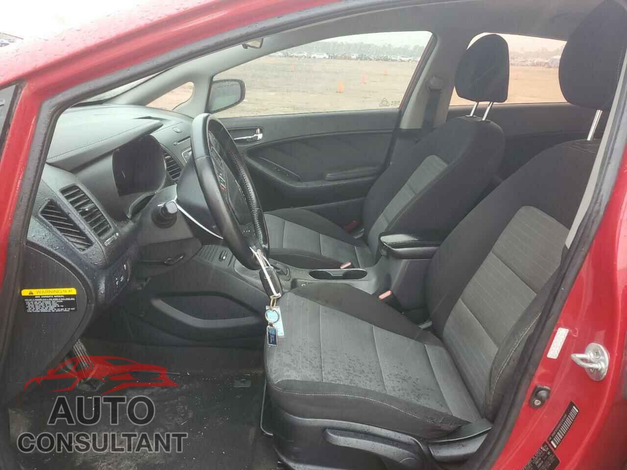 KIA FORTE 2016 - KNAFX4A89G5545366