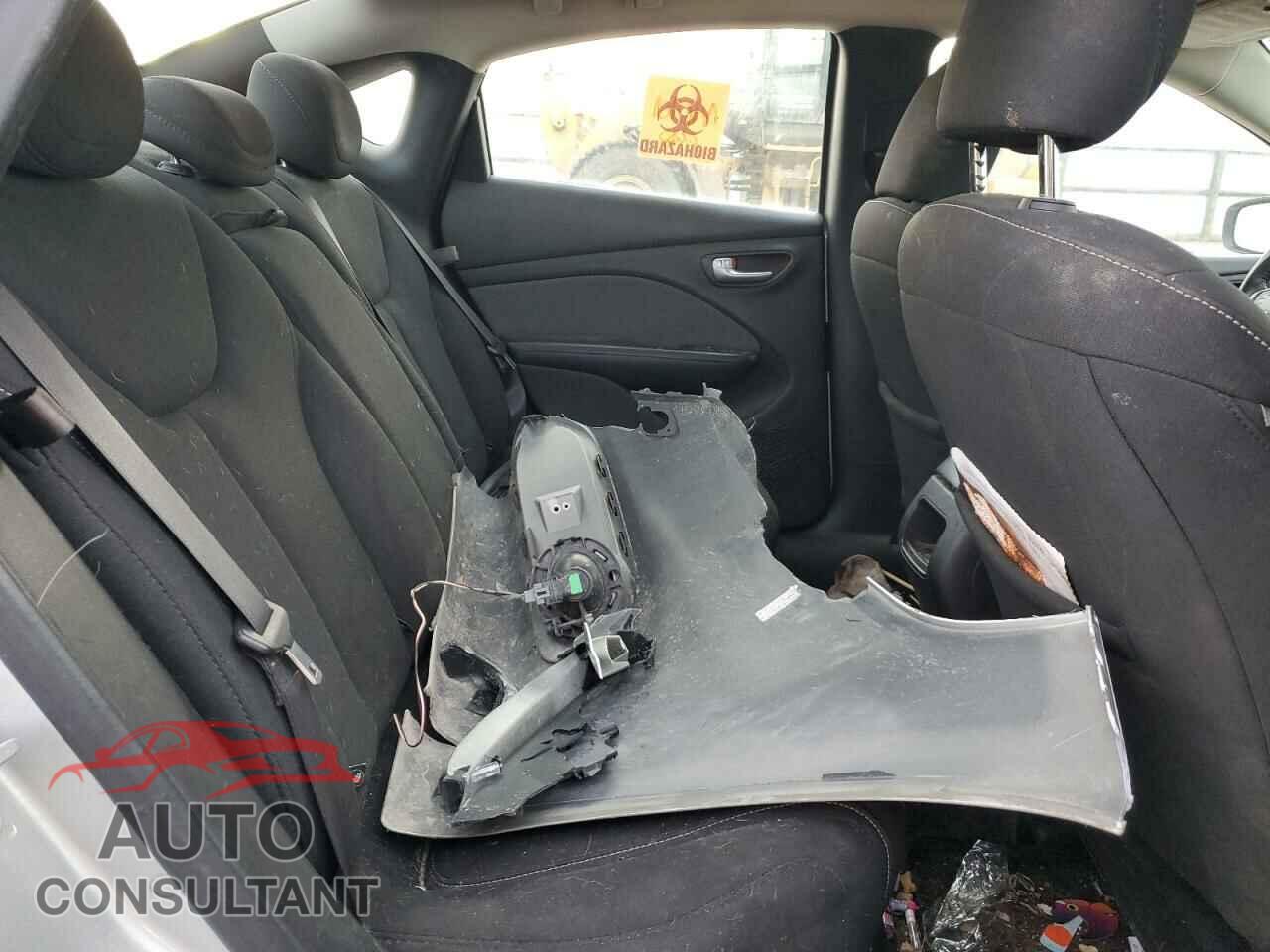 DODGE DART 2013 - 1C3CDFBA5DD323232