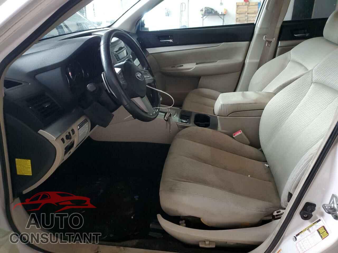 SUBARU OUTBACK 2011 - 4S4BRBCC2B3427659