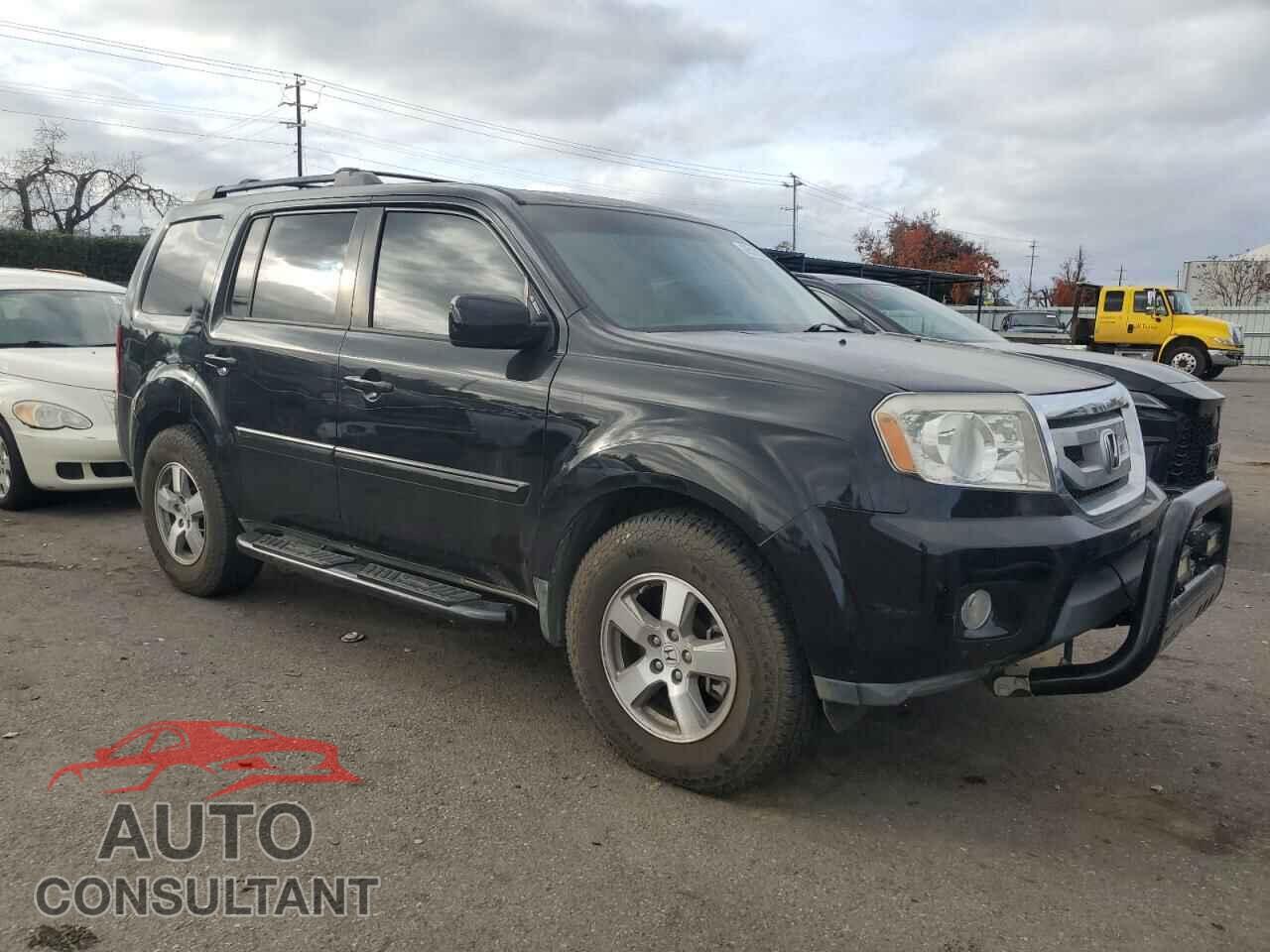 HONDA PILOT 2010 - 5FNYF4H57AB034559