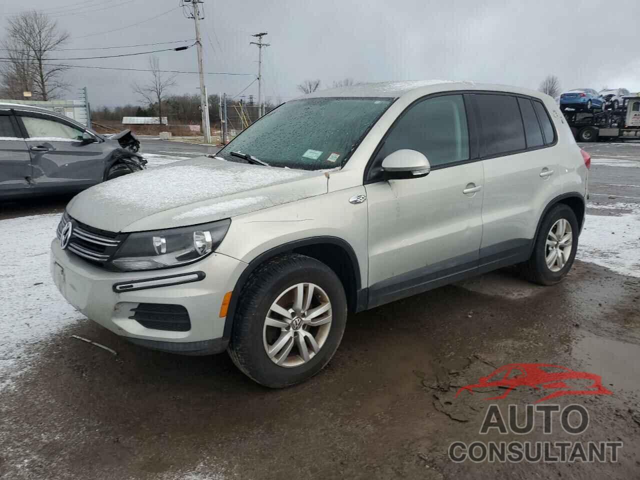 VOLKSWAGEN TIGUAN 2012 - WVGBV7AX6CW515337