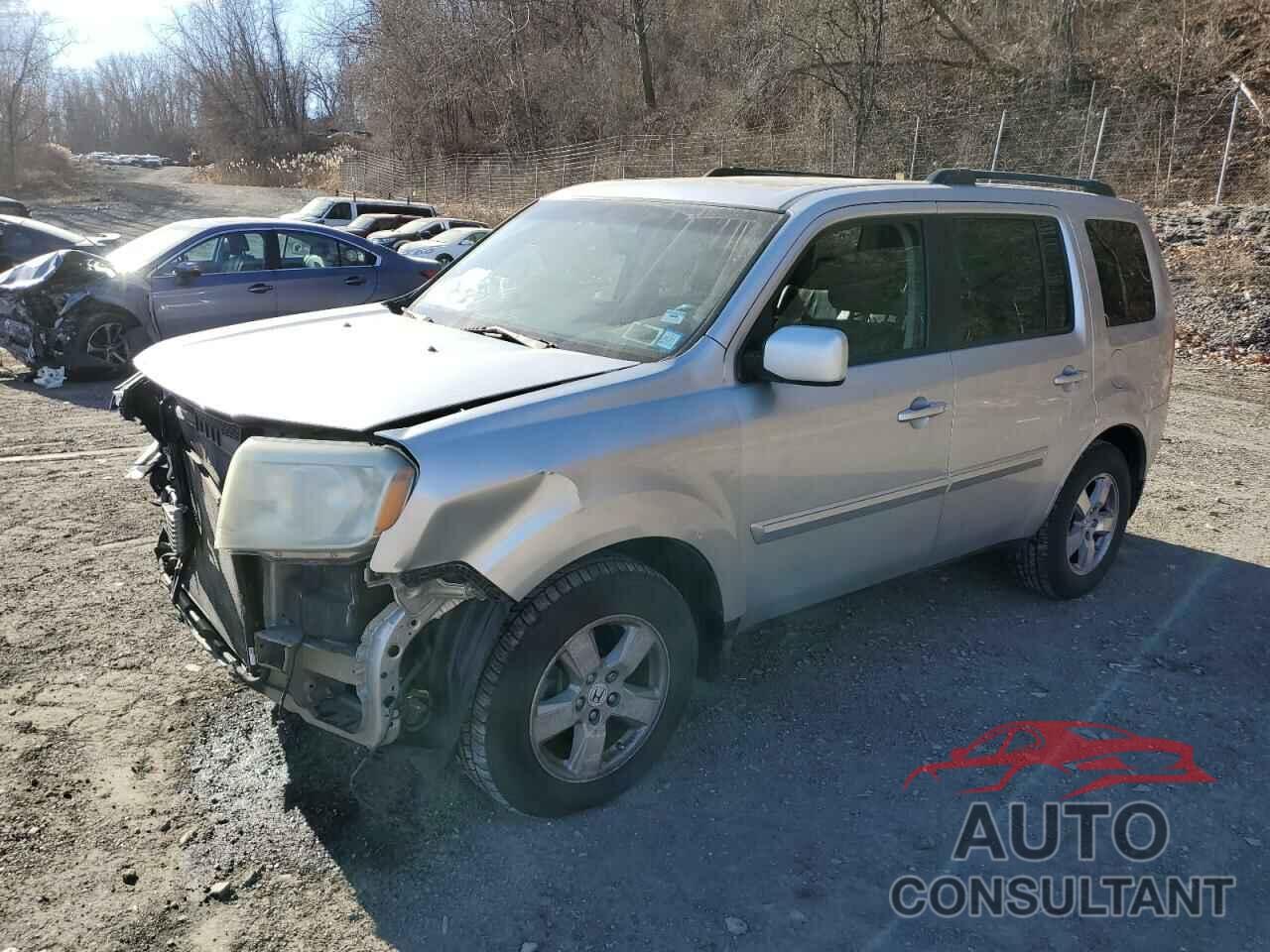 HONDA PILOT 2011 - 5FNYF4H79BB012162
