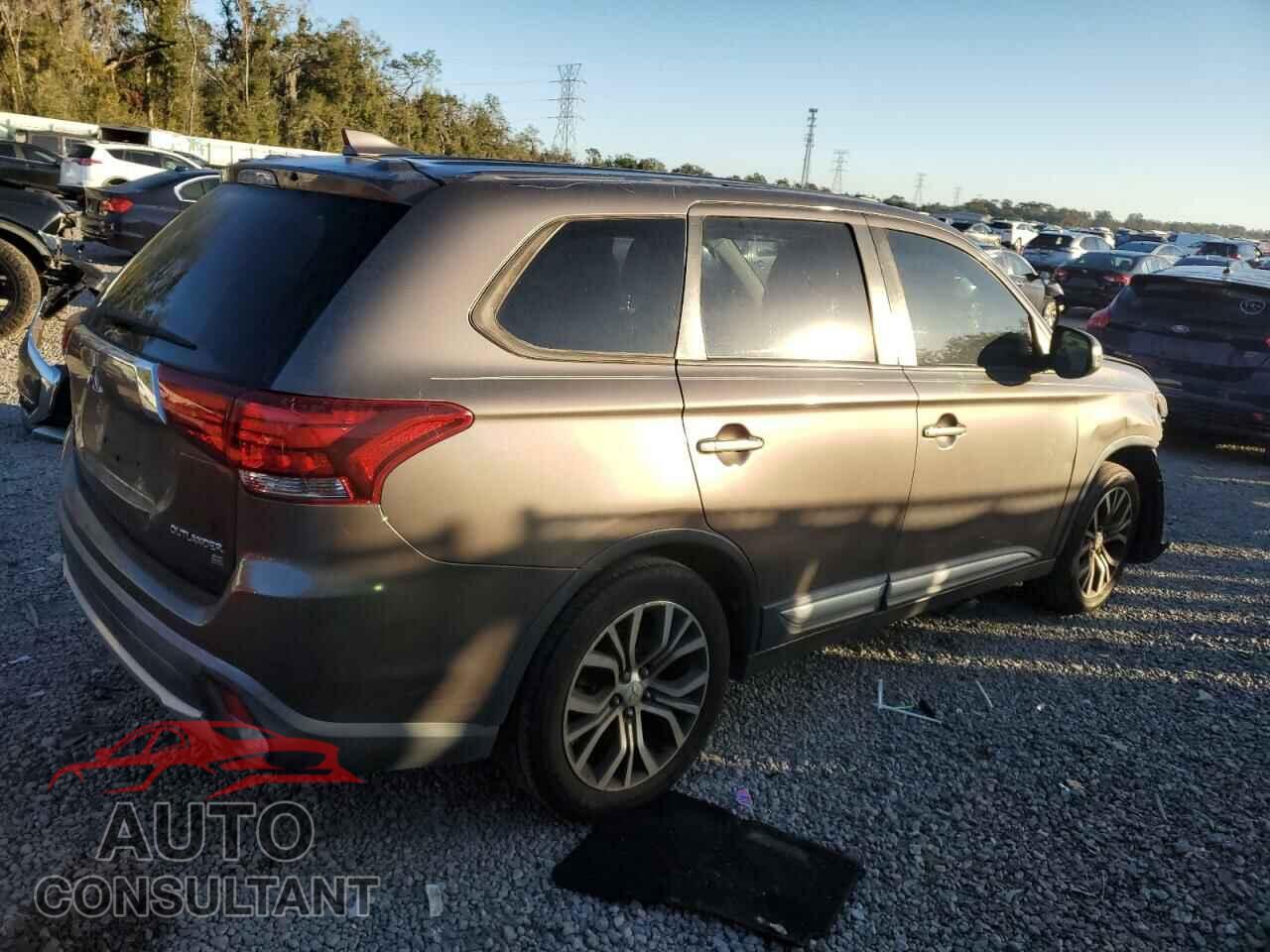 MITSUBISHI OUTLANDER 2017 - JA4AD3A33HZ062996