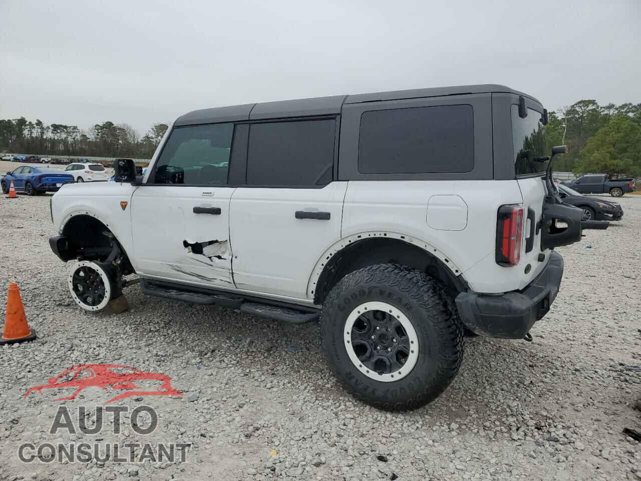 FORD BRONCO 2023 - 1FMEE5DP8PLC12063