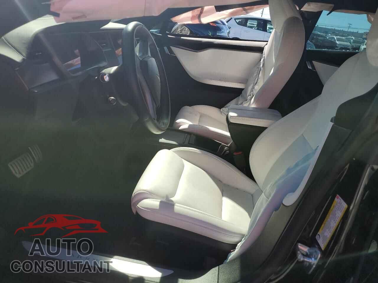 TESLA MODEL S 2020 - 5YJSA1E48LF378659