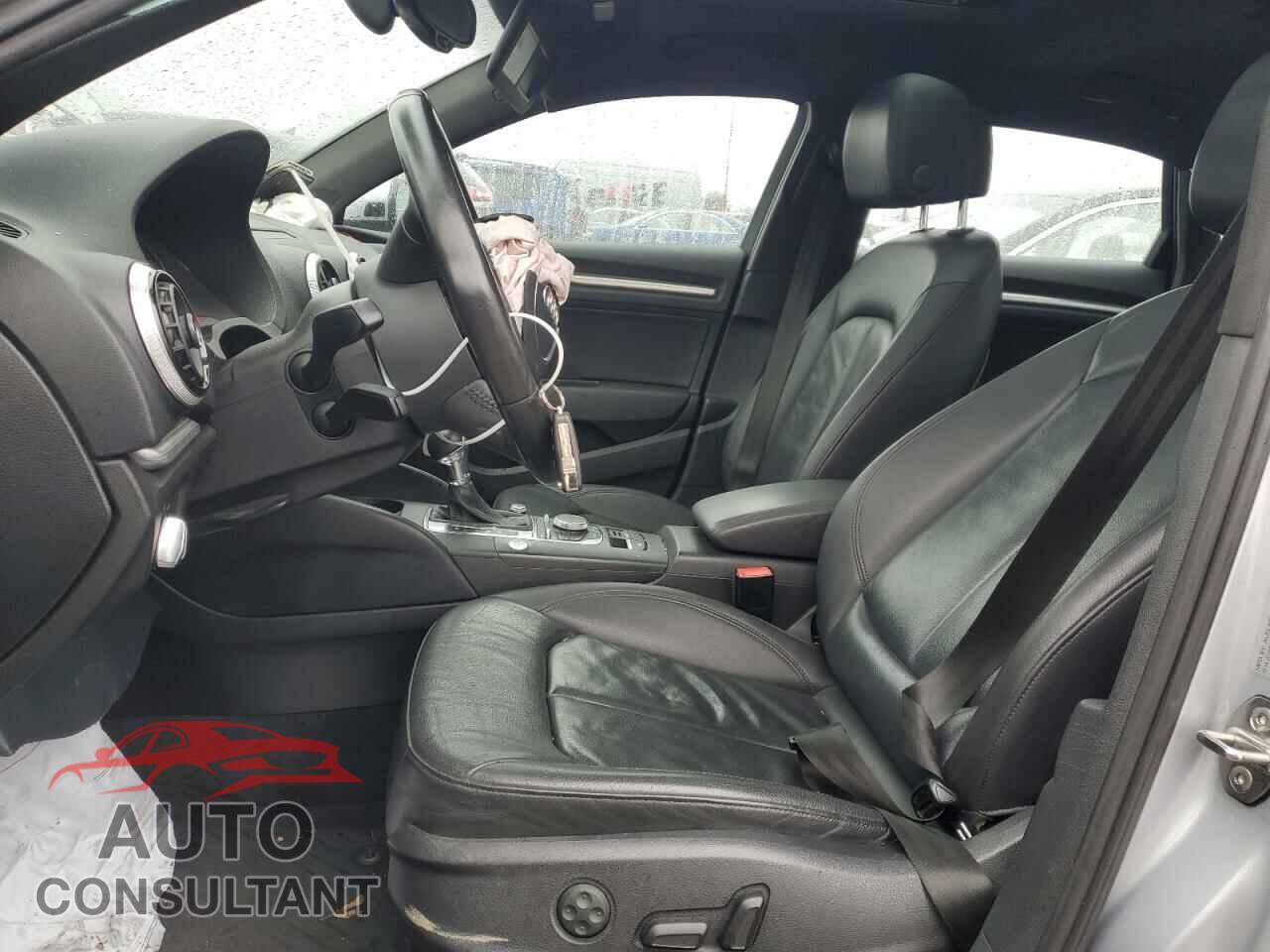 AUDI A3 2015 - WAUCJGFF0F1043932