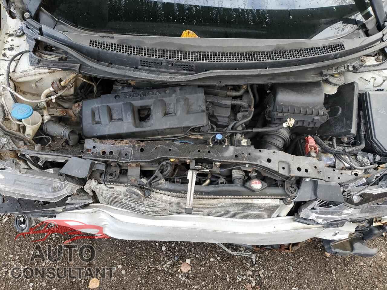 HONDA CIVIC 2012 - 2HGFB2F99CH118619
