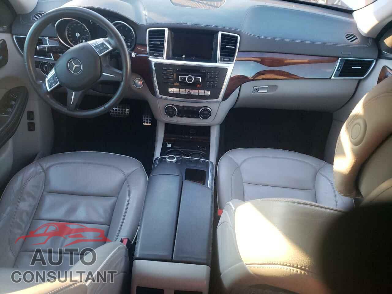 MERCEDES-BENZ GL-CLASS 2014 - 4JGDF7CE6EA283470