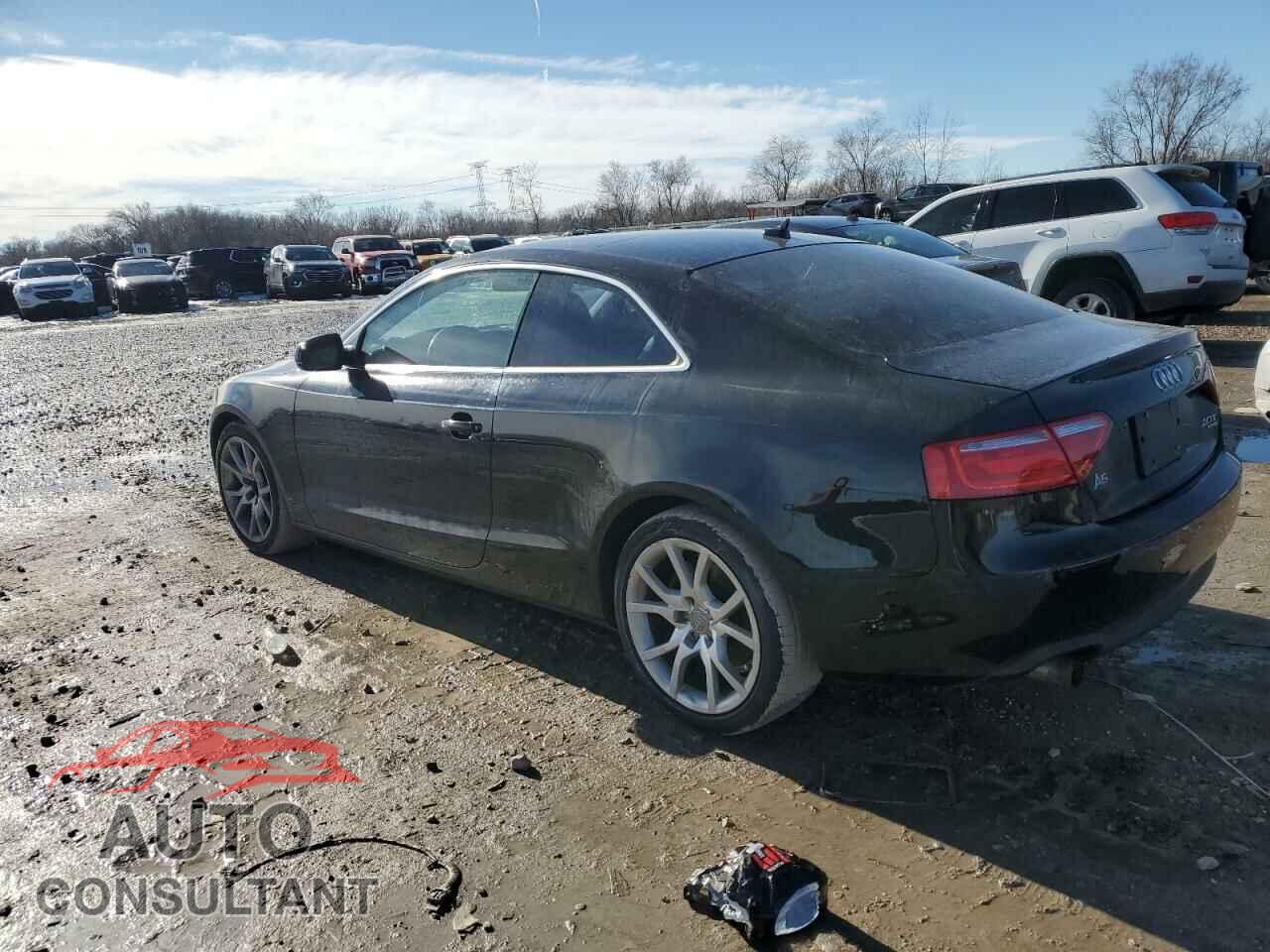 AUDI A5 2010 - WAUCFAFR9AA023096