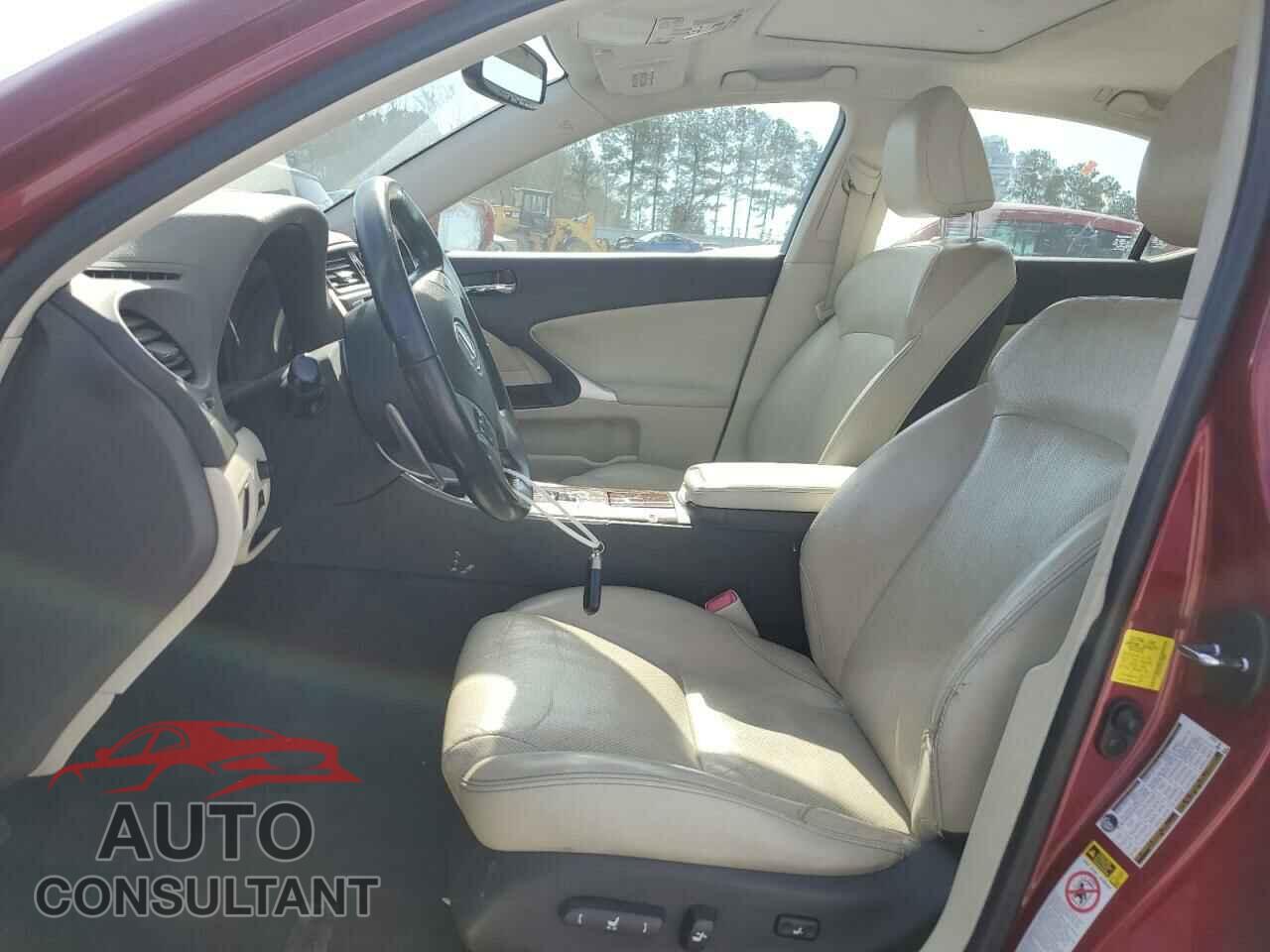 LEXUS IS 2012 - JTHBF5C25C5160009