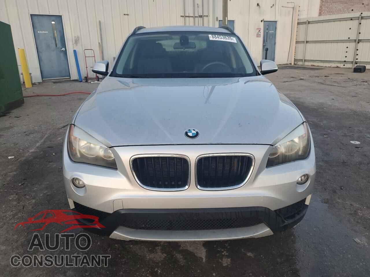 BMW X1 2013 - WBAVM1C55DVW43134