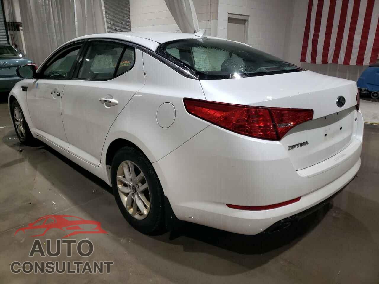 KIA OPTIMA 2012 - KNAGM4A76C5298211