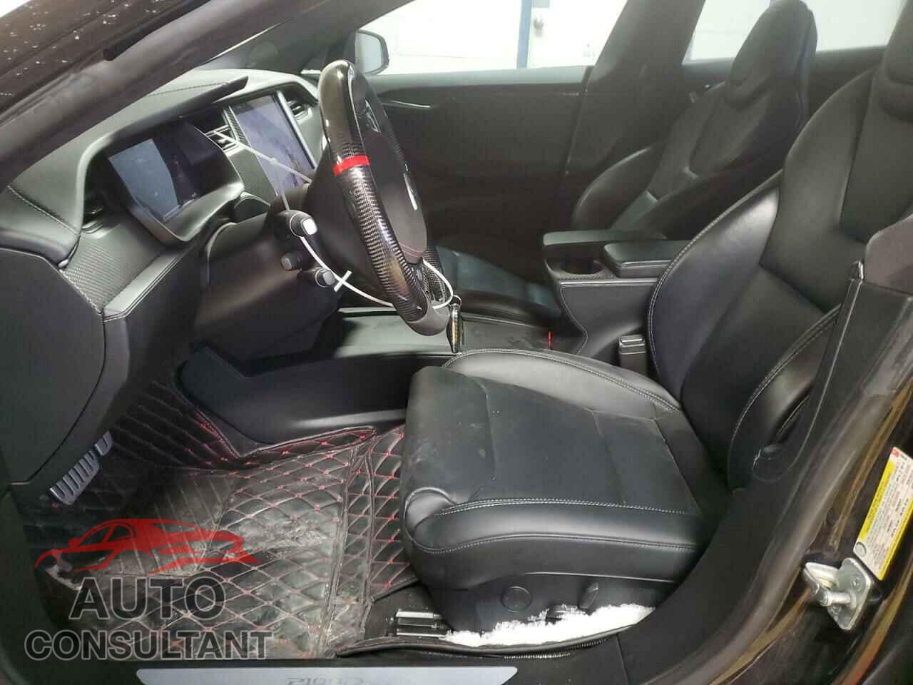 TESLA MODEL S 2018 - 5YJSA1E44JF268656