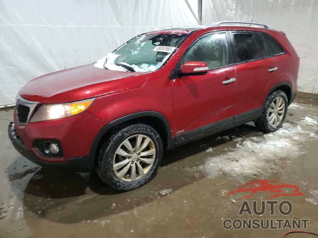KIA SORENTO 2011 - 5XYKUDA22BG041148