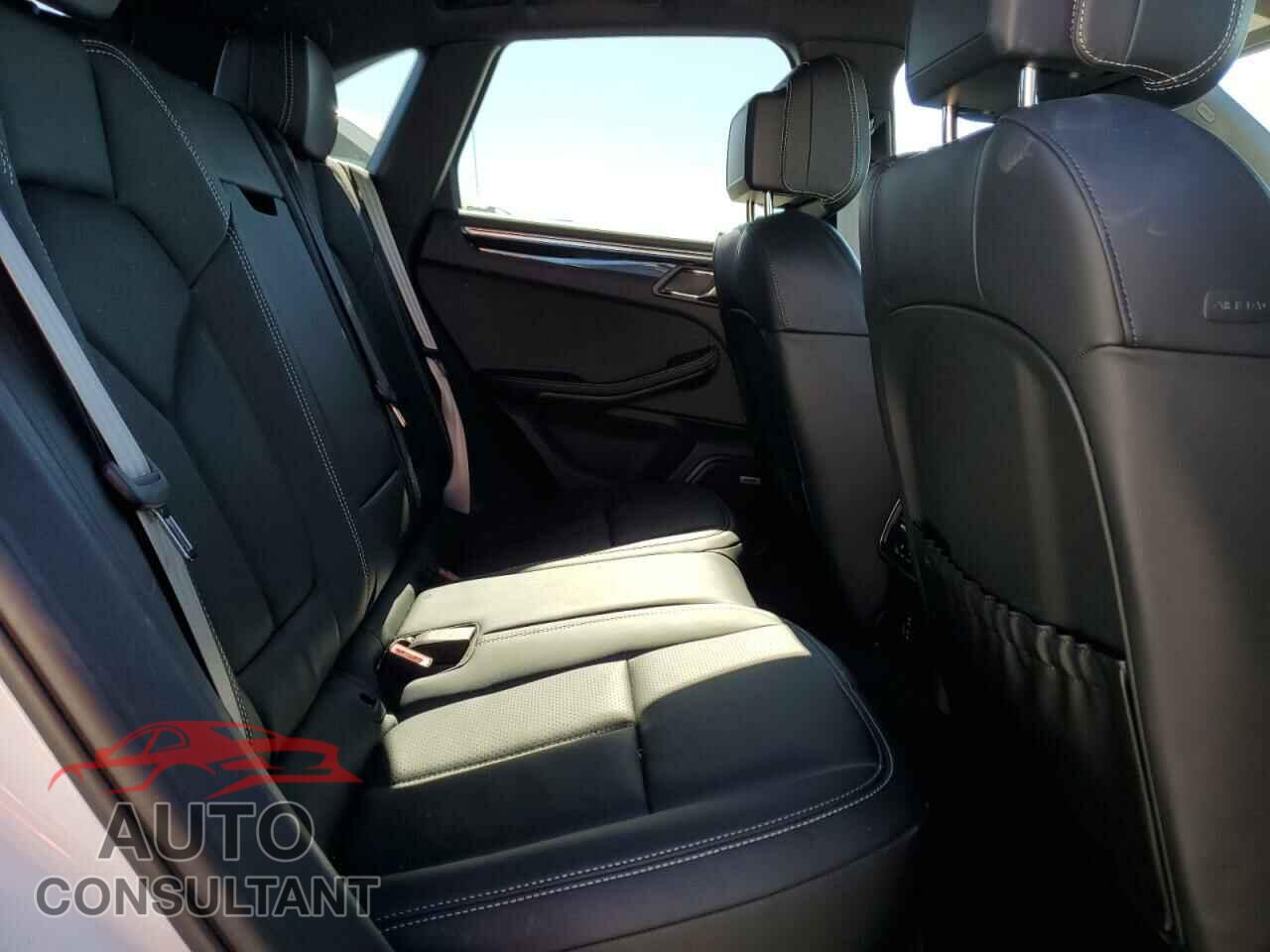 PORSCHE MACAN BASE 2024 - WP1AA2A53RLB07335