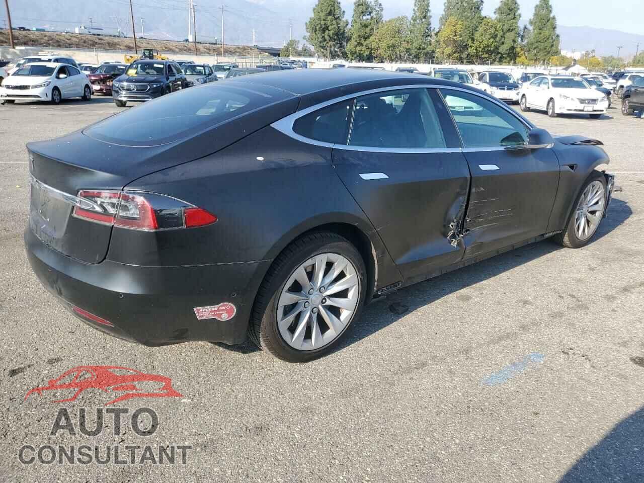 TESLA MODEL S 2018 - 5YJSA1E28JF248246