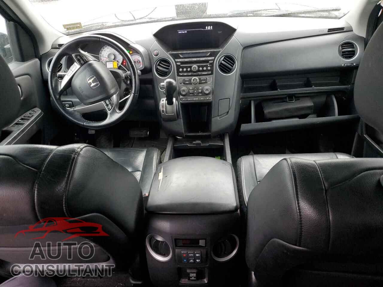 HONDA PILOT 2012 - 5FNYF4H58CB005011