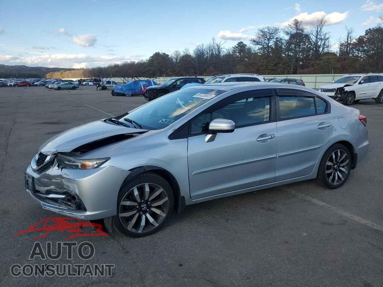 HONDA CIVIC 2015 - 2HGFB2F95FH555750