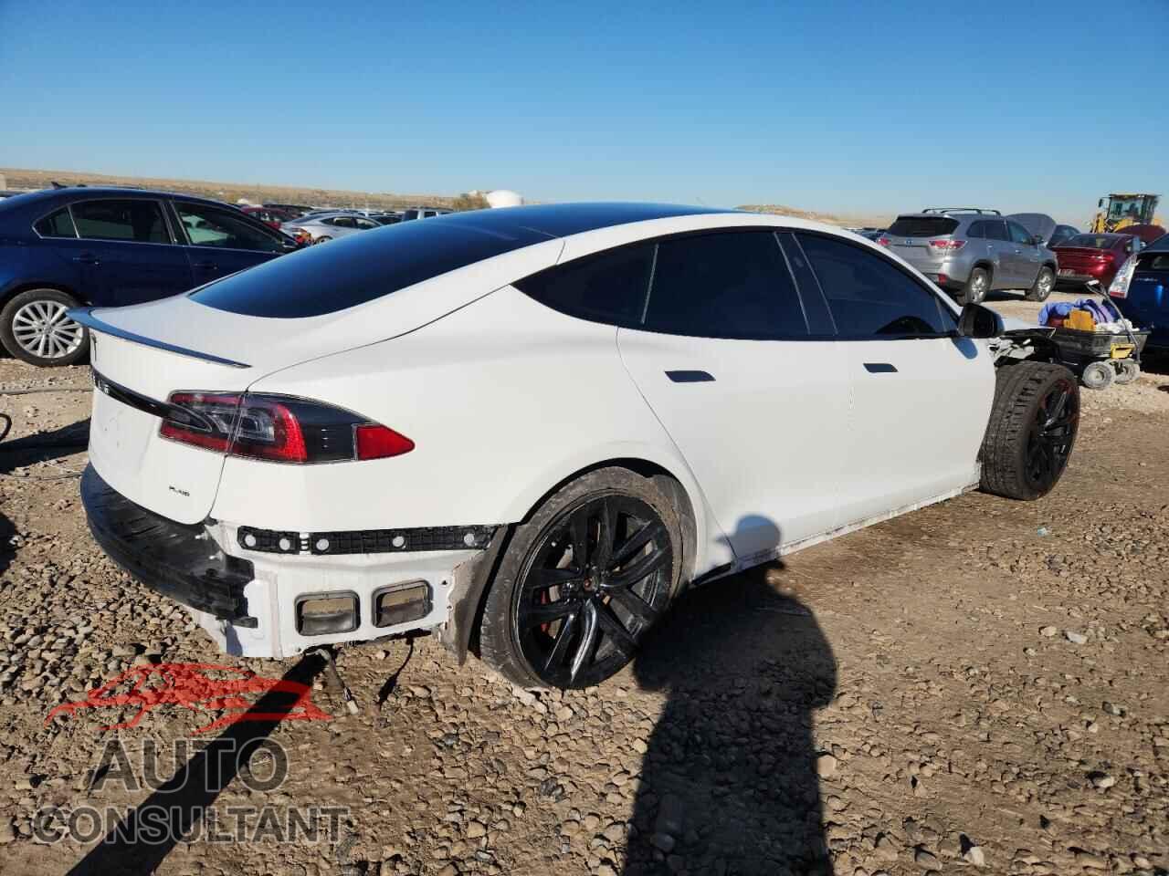 TESLA MODEL S 2021 - 5YJSA1E66MF446928