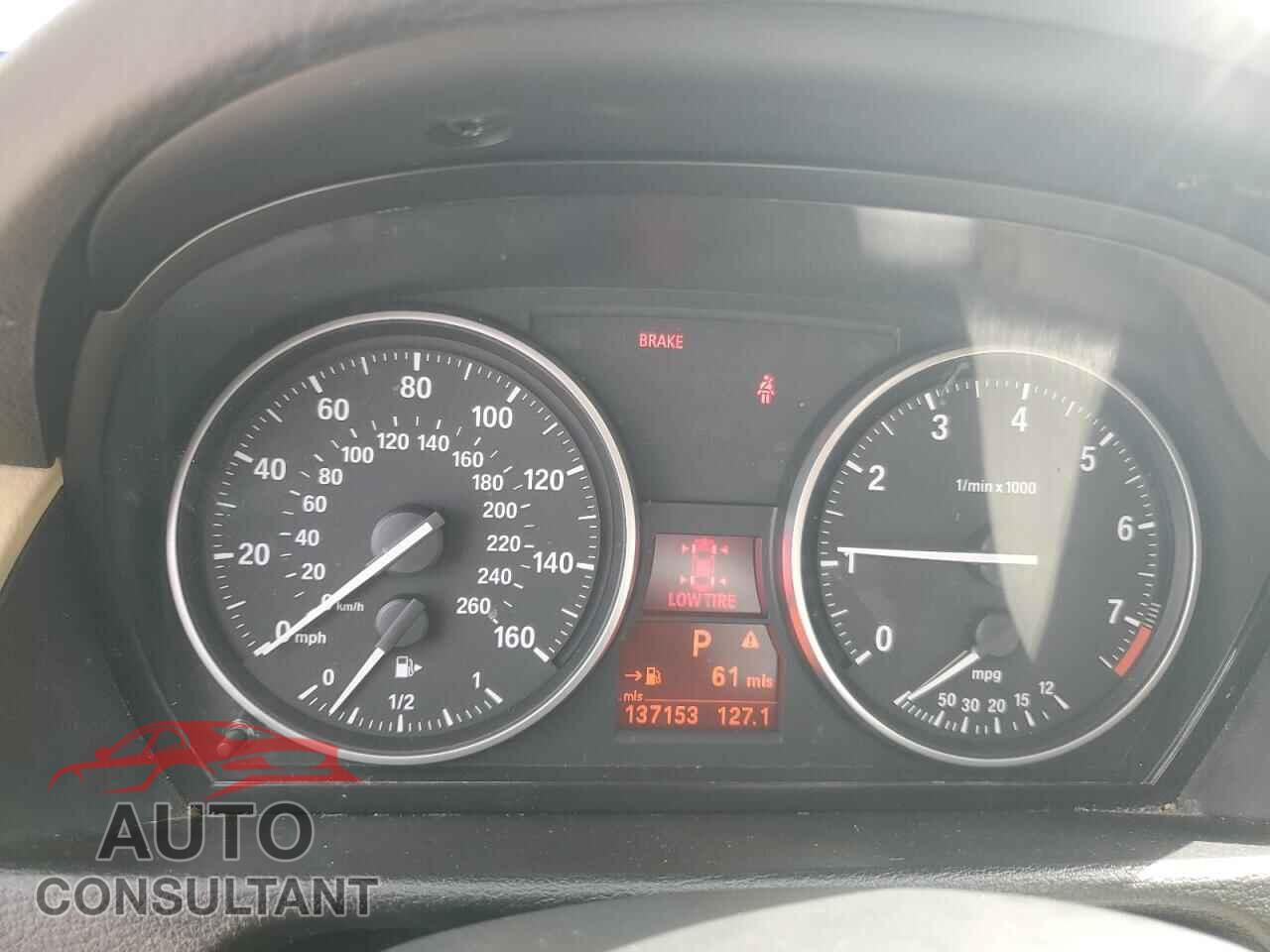 BMW X1 2015 - WBAVM1C50FV318054