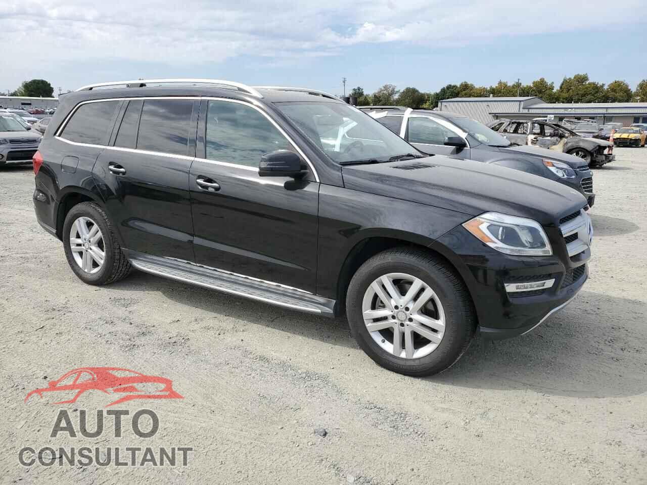 MERCEDES-BENZ GL-CLASS 2015 - 4JGDF2EE9FA569587