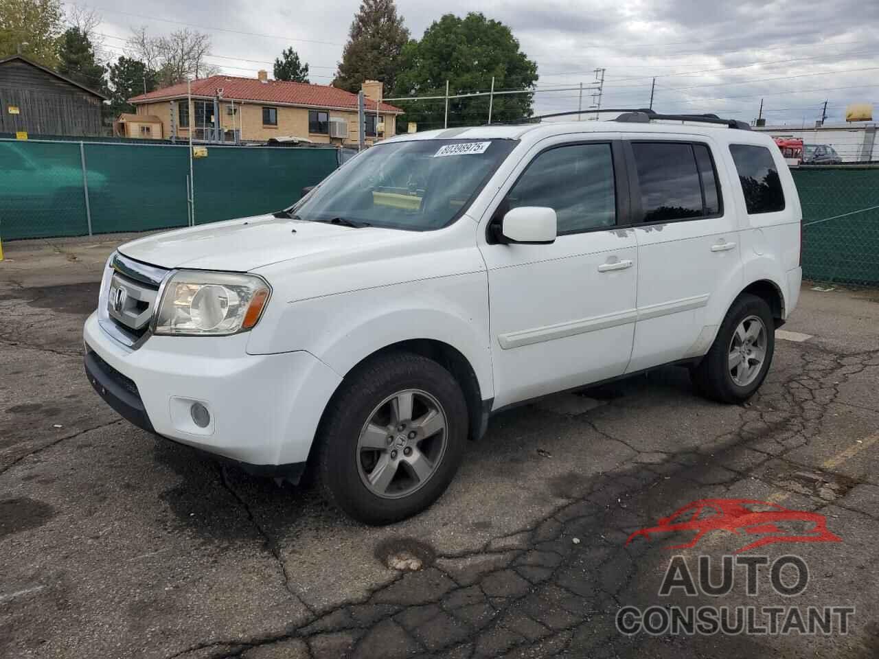 HONDA PILOT 2011 - 5FNYF3H51BB016473