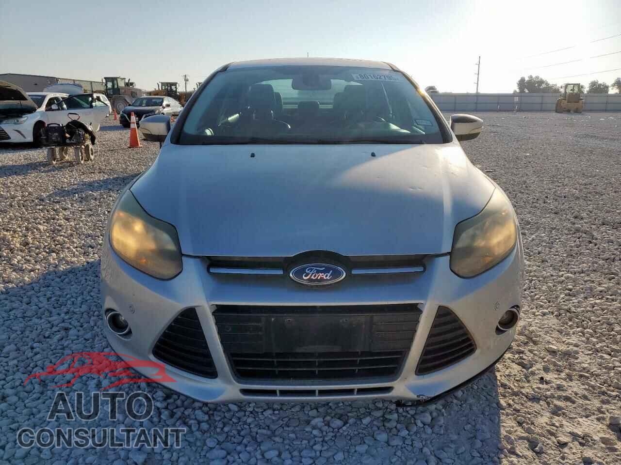 FORD FOCUS 2012 - 1FAHP3J22CL140205