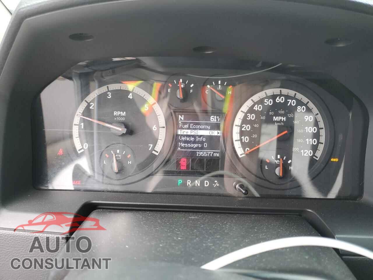 DODGE RAM 1500 2012 - 1C6RD7NT6CS264282