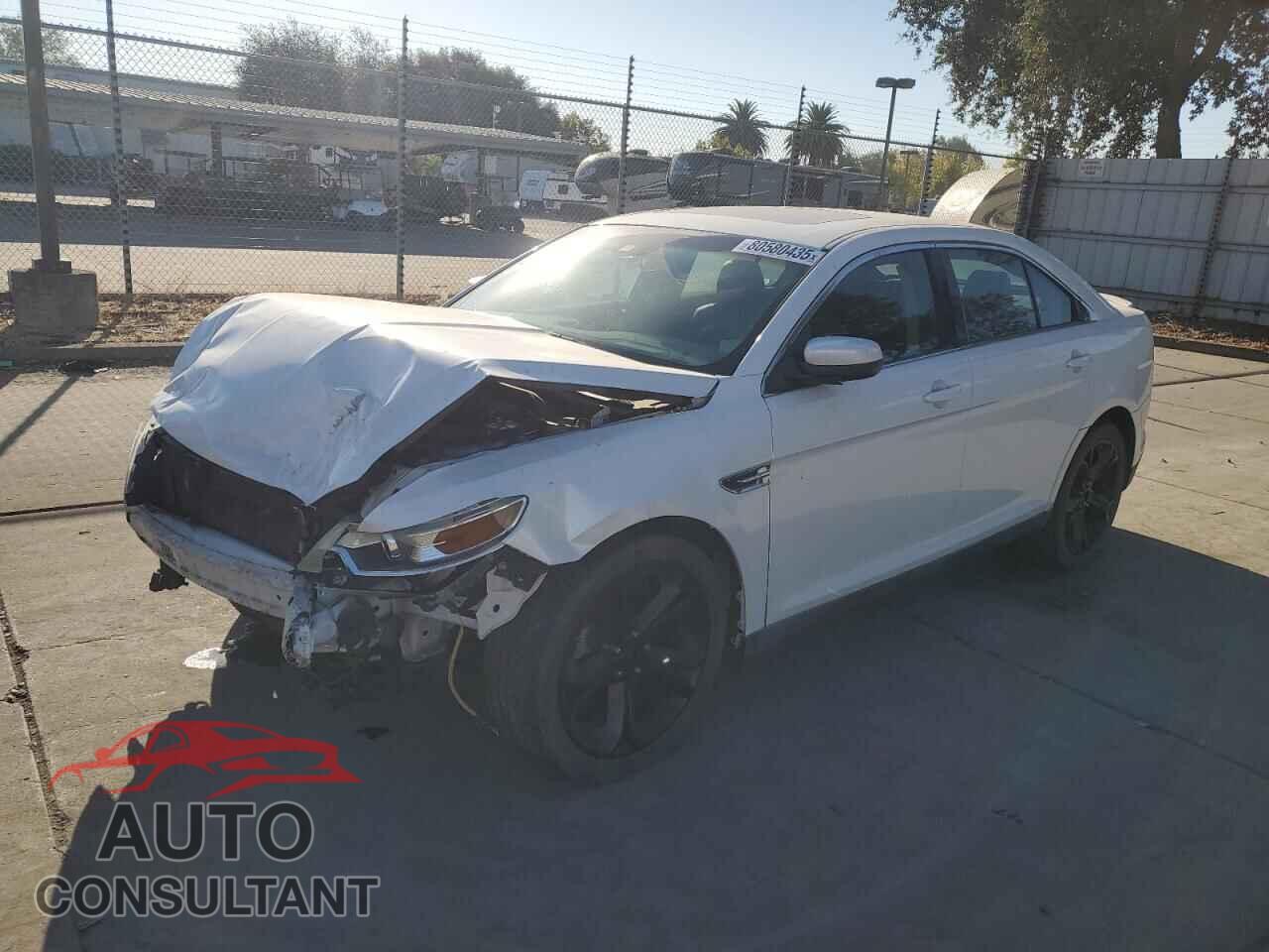 FORD TAURUS 2010 - 1FAHP2KTXAG145997