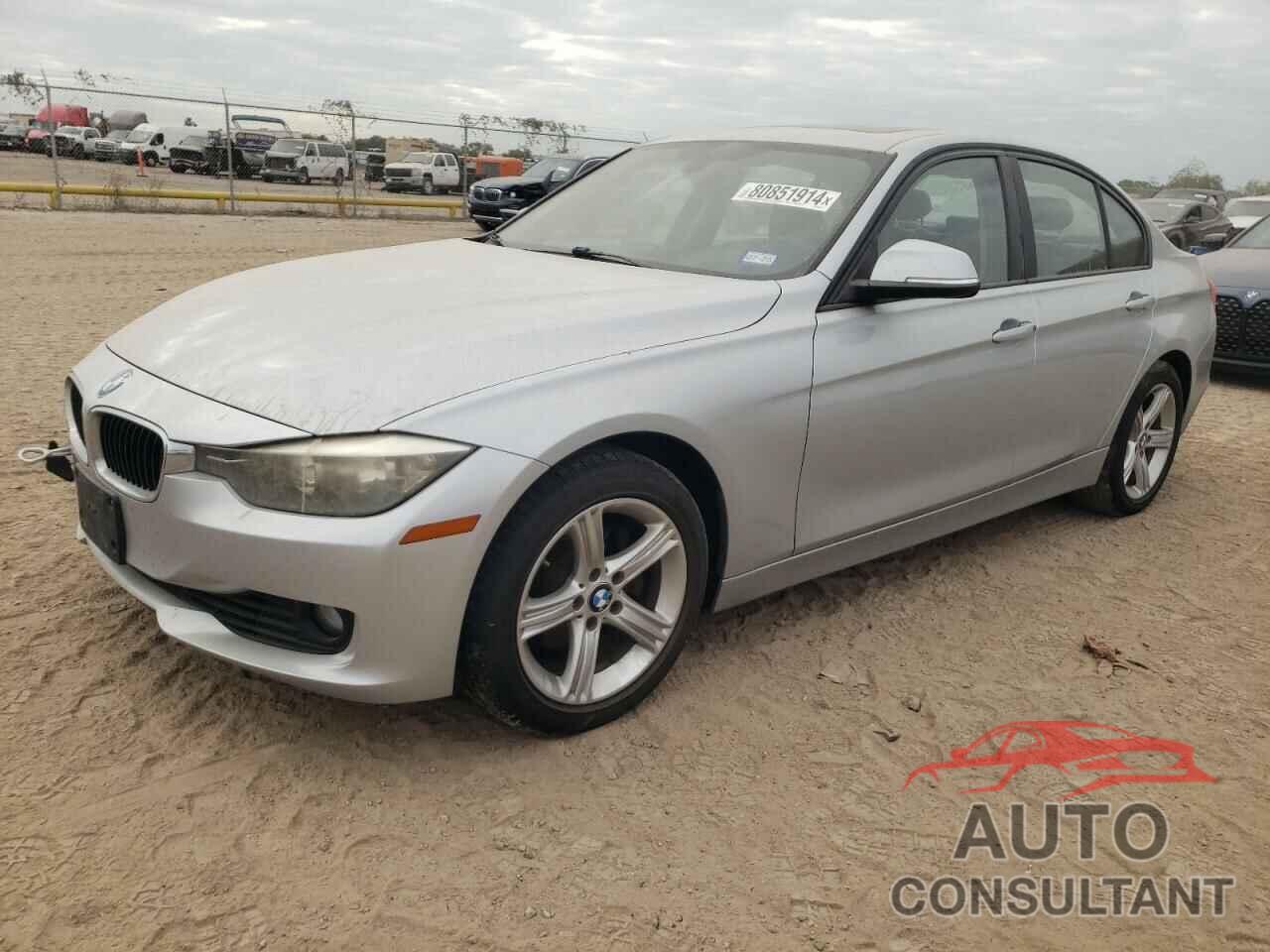 BMW 3 SERIES 2013 - WBA3C1C56DF444811